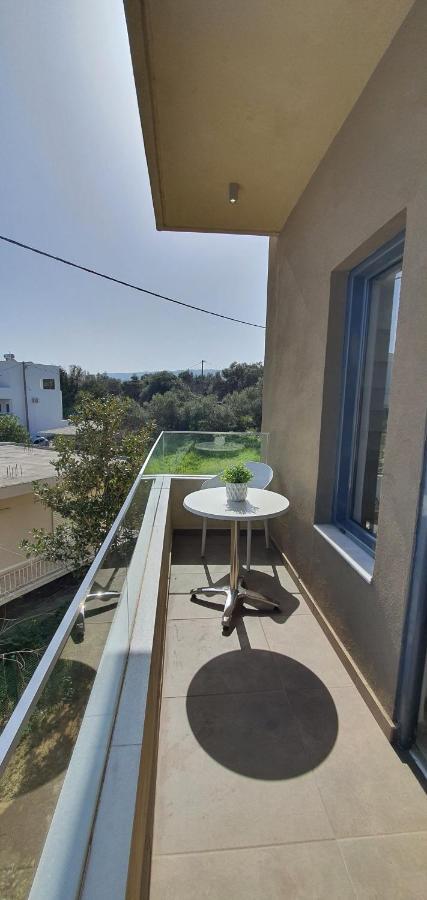 Blueonar Chrissi Akti Chania Exterior foto
